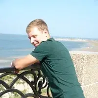 Роман Рузов